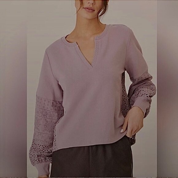 By Anthropologie Eyelet Sweatshirt Top Sz.S Lilac Oversized Embroidered Boho - Picture 15 of 15